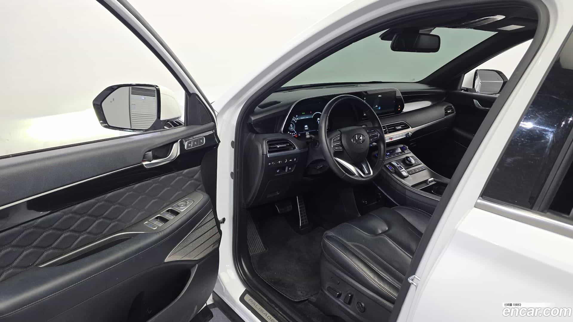 Palisade Hyundai 2021.2-INNER-010