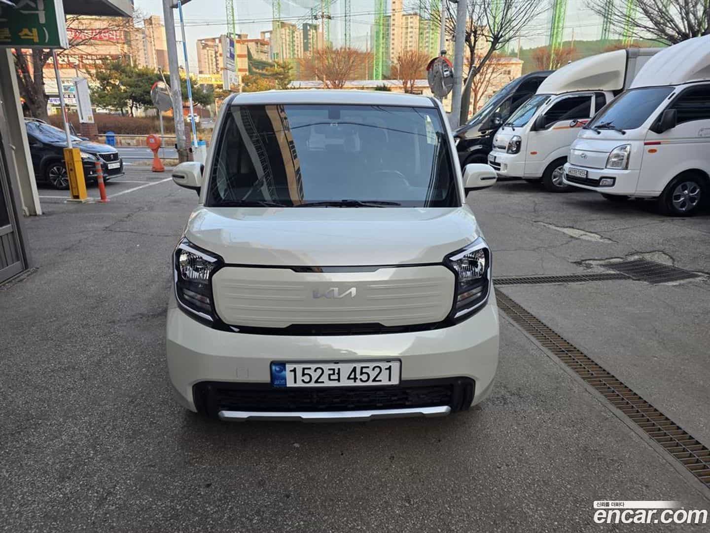 RAY Kia 2023.0-OUTER-001