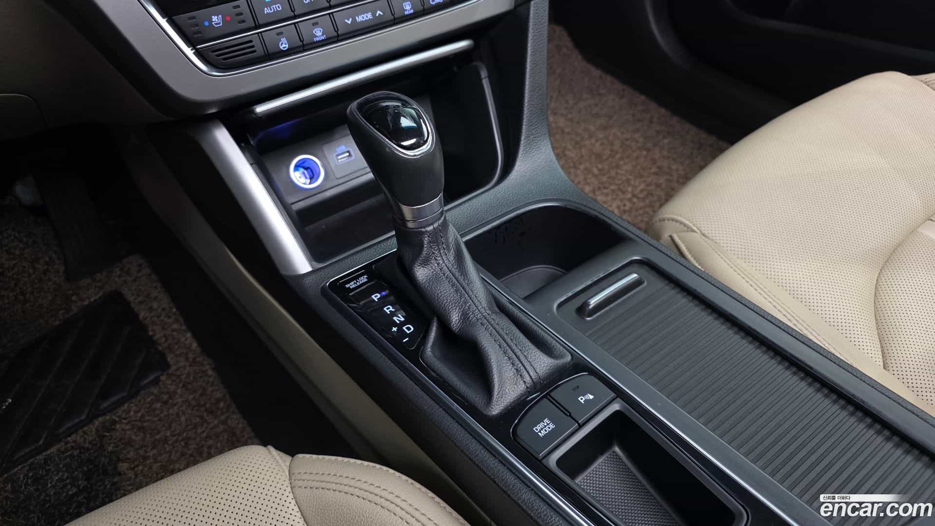 Sonata Hyundai 2014.6-INNER-009