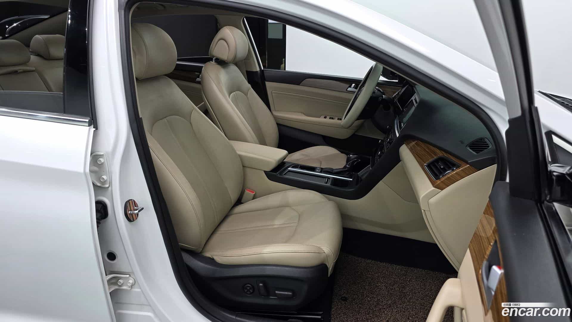 Sonata Hyundai 2014.6-INNER-010