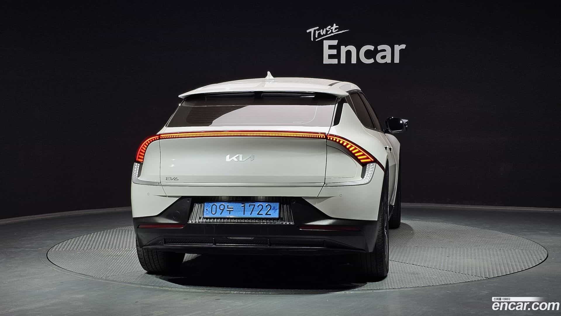 EV6 Kia 2021.11-OUTER-004