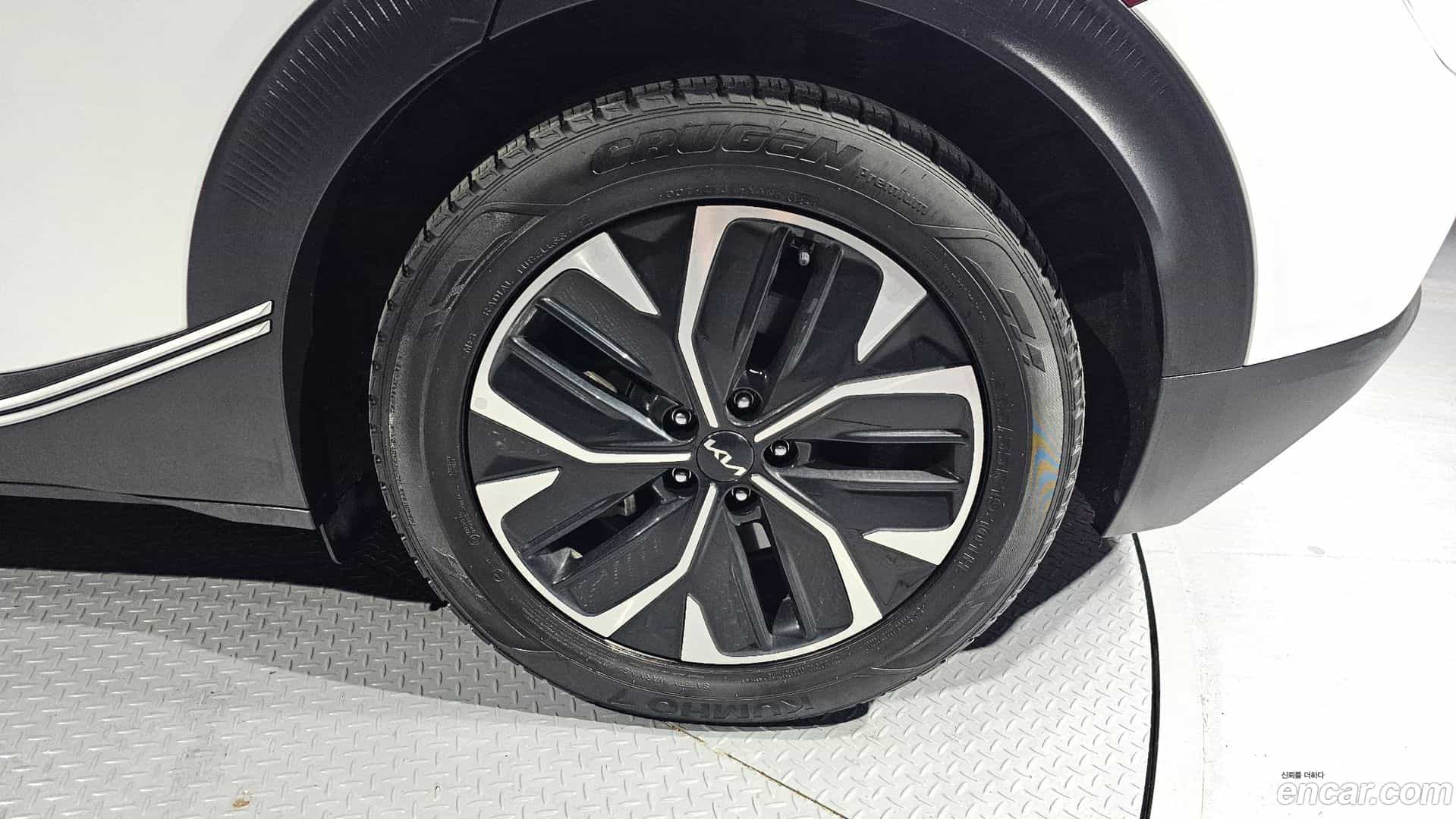 EV6 Kia 2021.11-OUTER-005