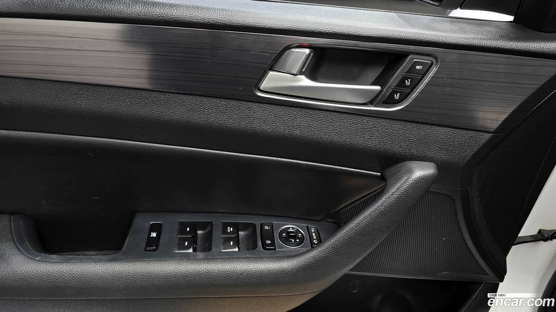 Sonata Hyundai 2017.6-OPTION-022