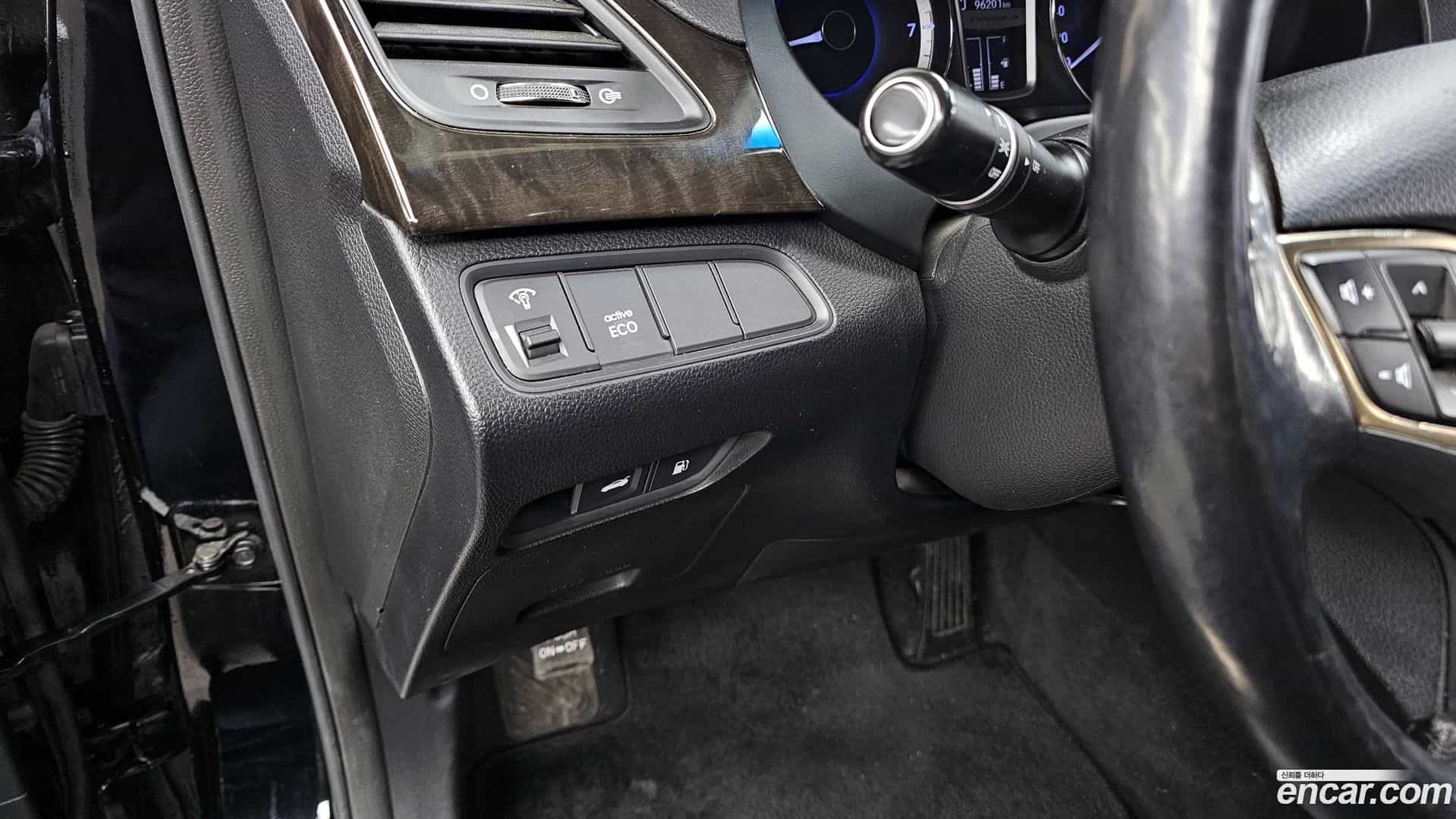 Grandeur Hyundai 2011.11-OPTION-020