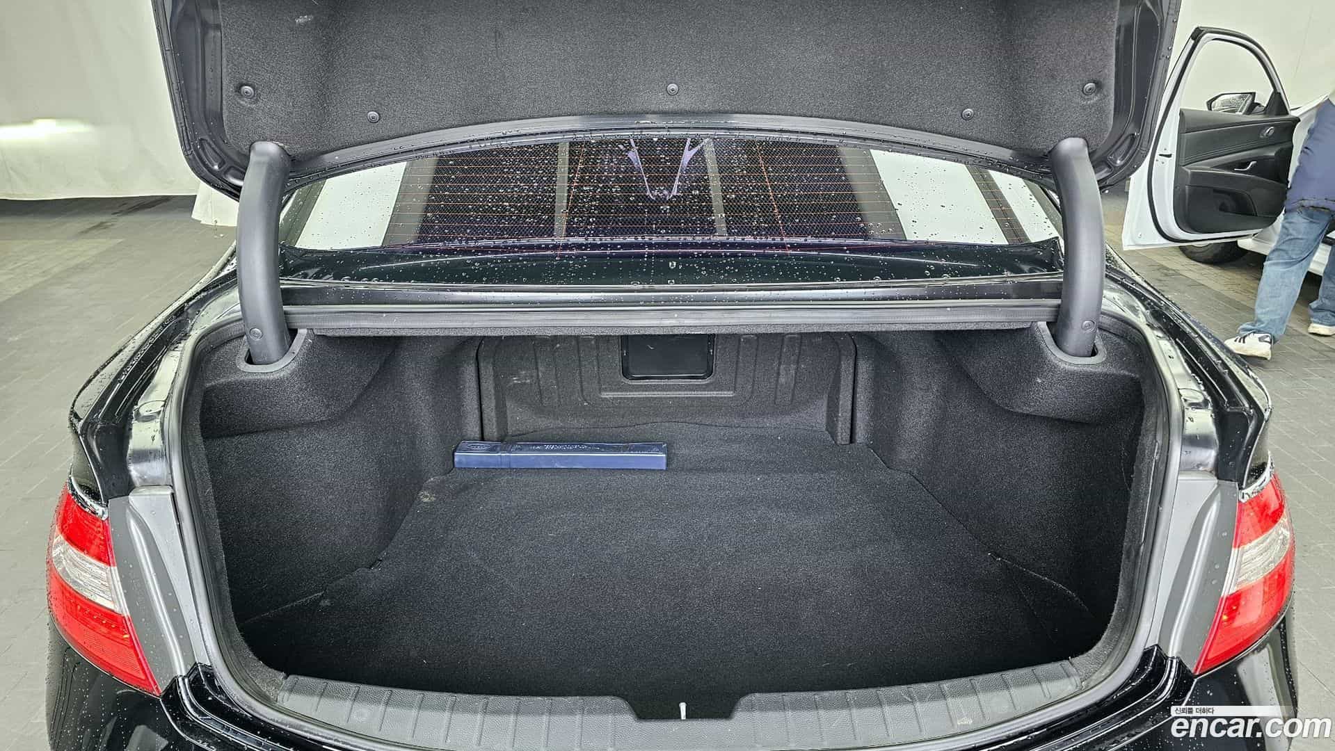 Grandeur Hyundai 2011.11-OPTION-024