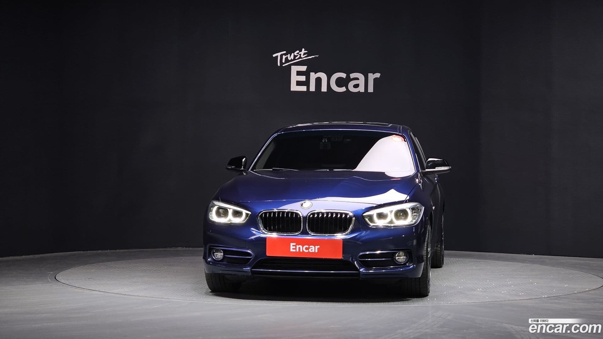 Main__Slider__Photo:1-Series BMW 2018.11-2