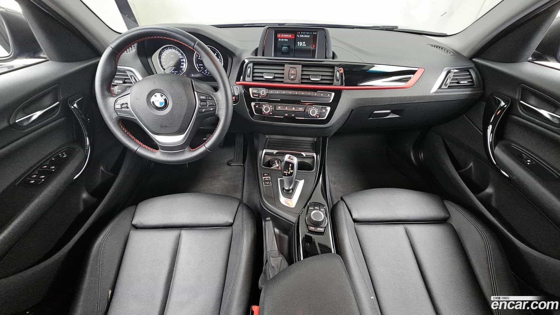 1-Series BMW 2018.11-INNER-007