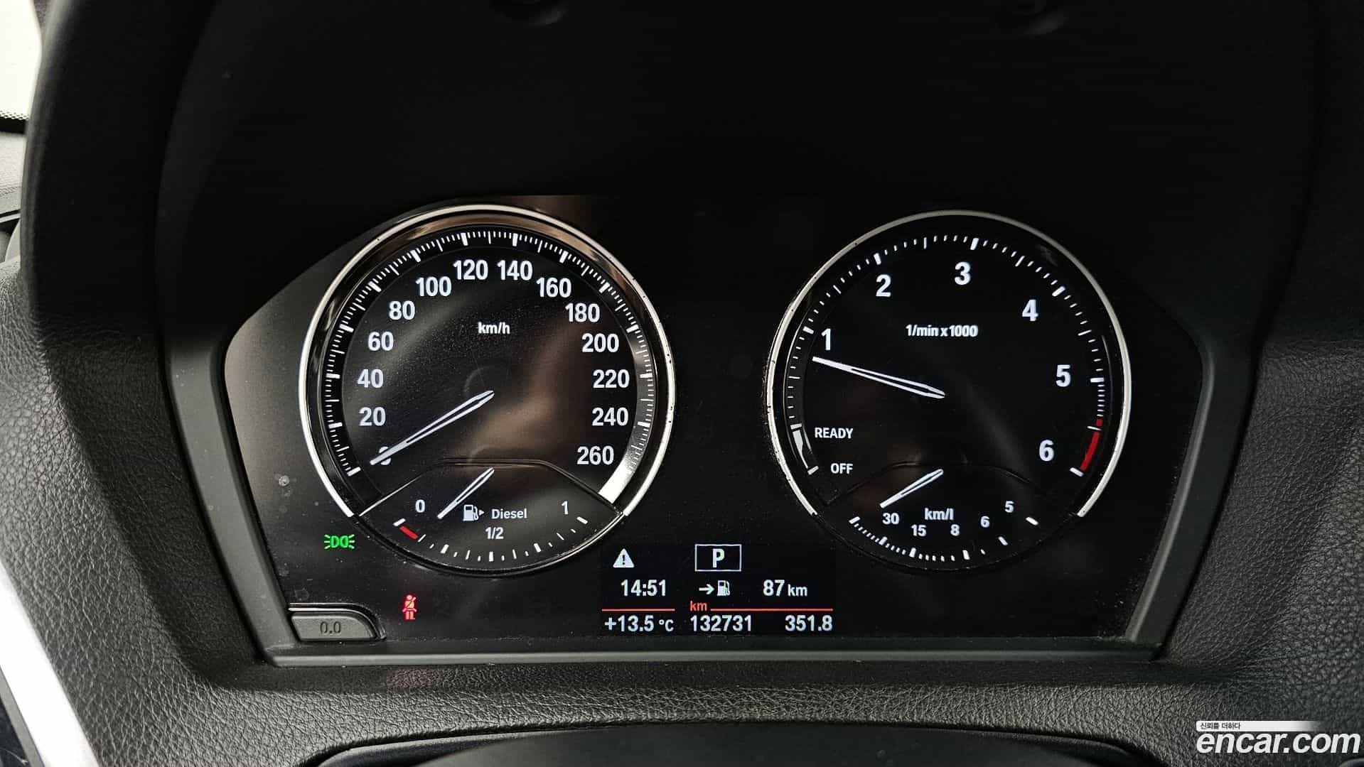 1-Series BMW 2018.11-INNER-008