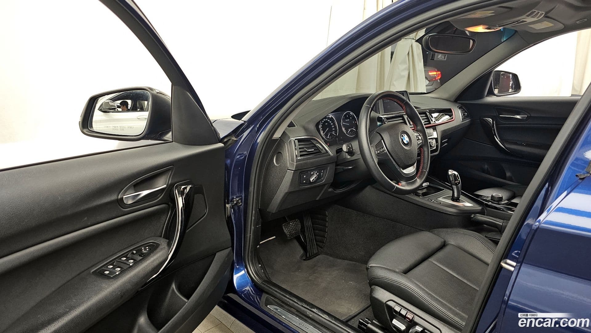 Main__Slider__Photo:1-Series BMW 2018.11-9