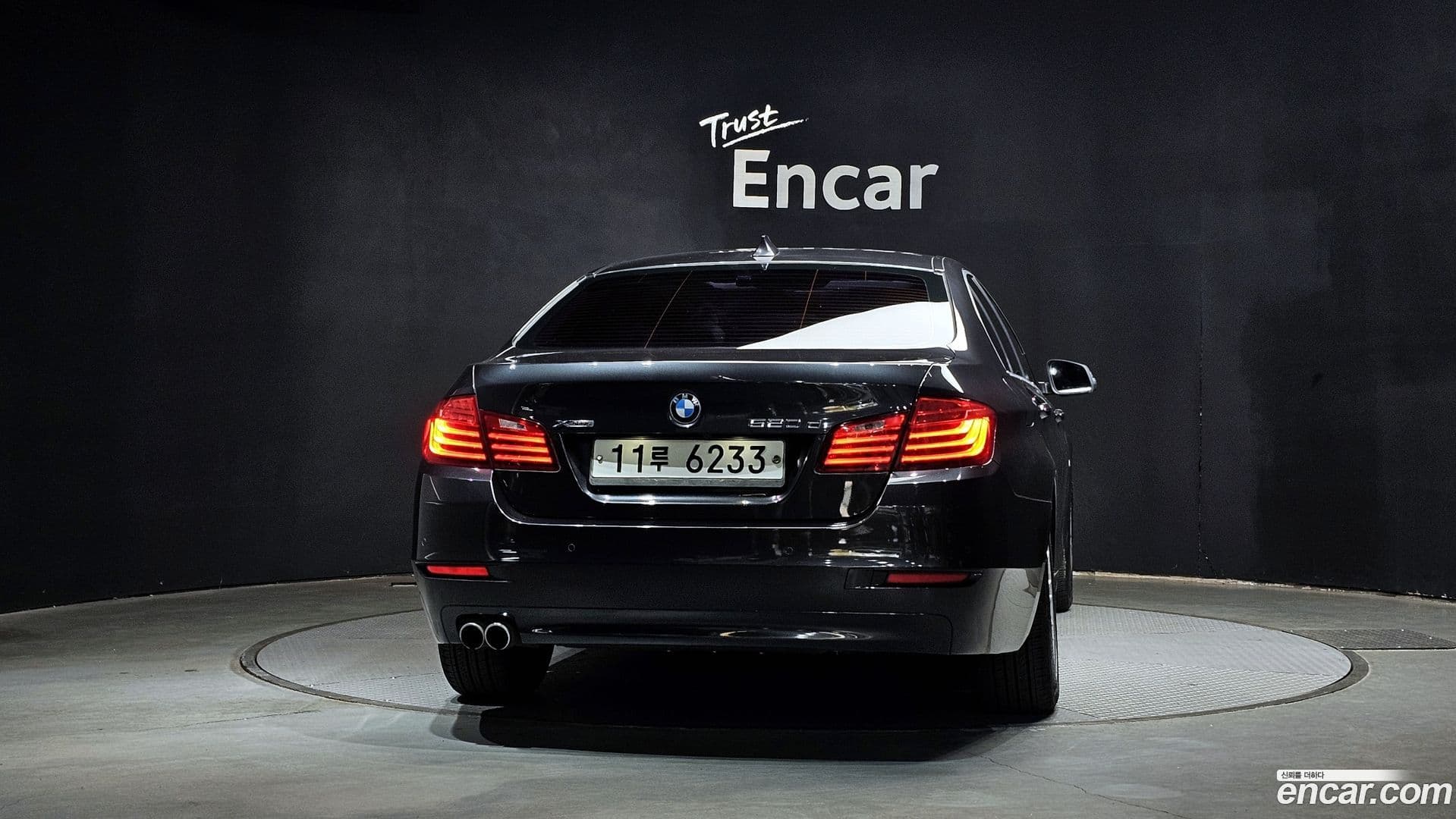 Main__Slider__Photo:5-Series BMW 2015.3-3