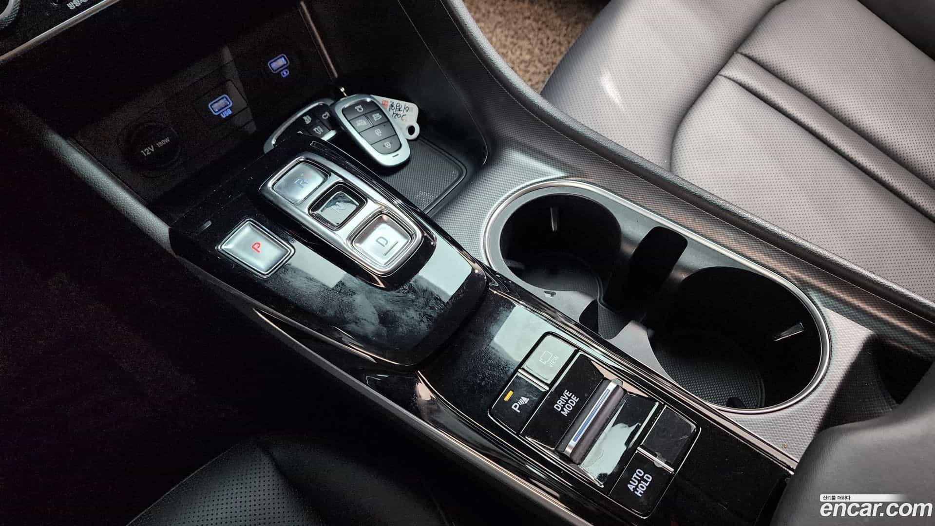 Sonata Hyundai 2021.2-INNER-009