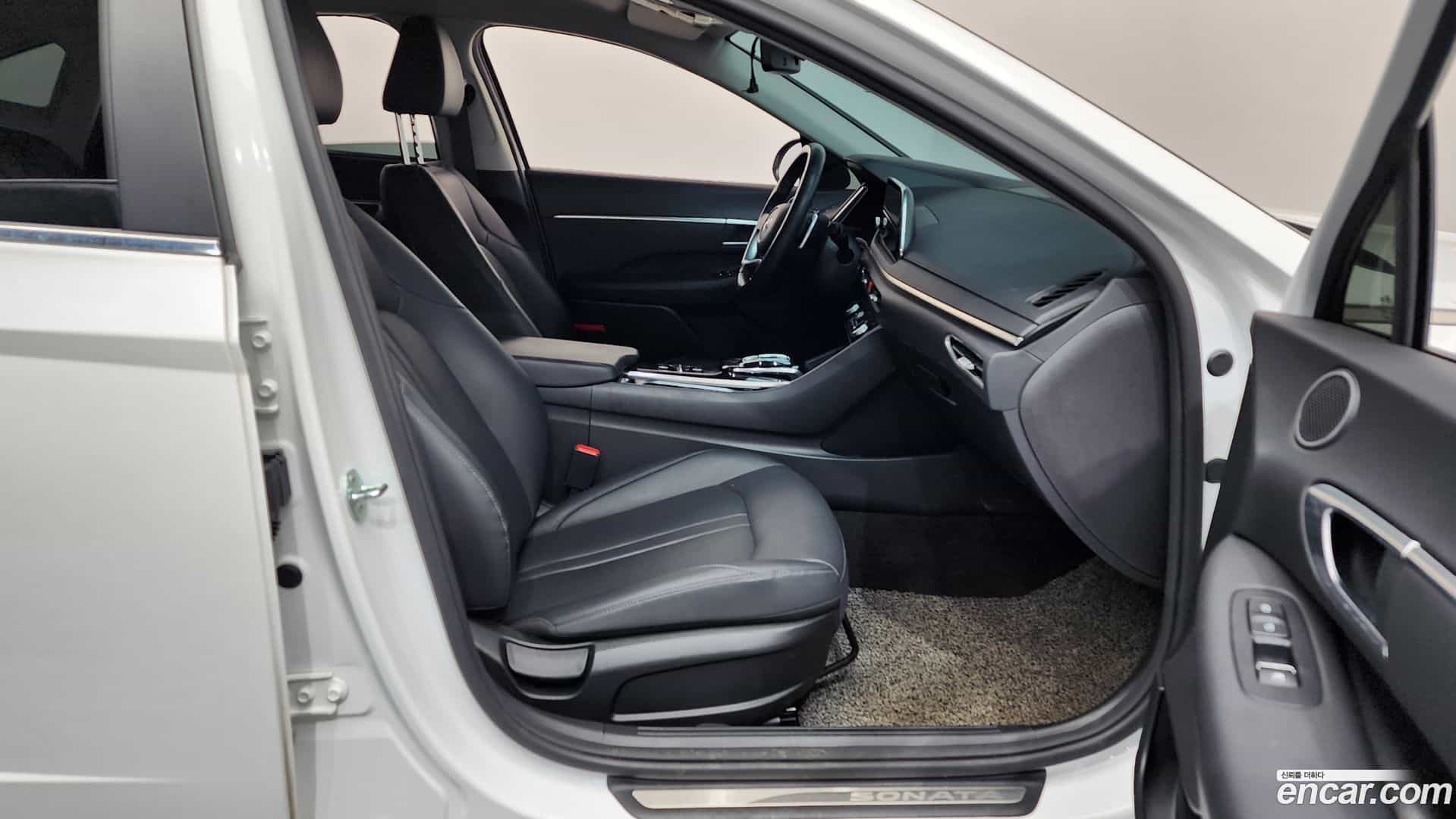 Sonata Hyundai 2021.2-OPTION-015