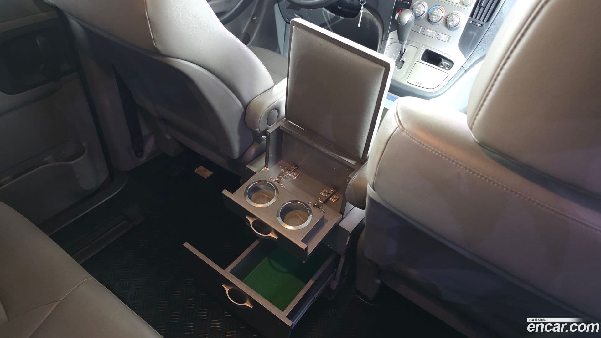 Main__Slider__Photo:Starex Hyundai 2014.11-18