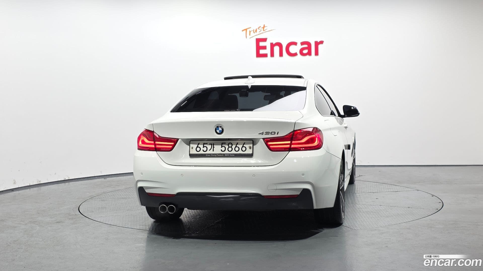 Main__Slider__Photo:4-Series BMW 2018.7-3