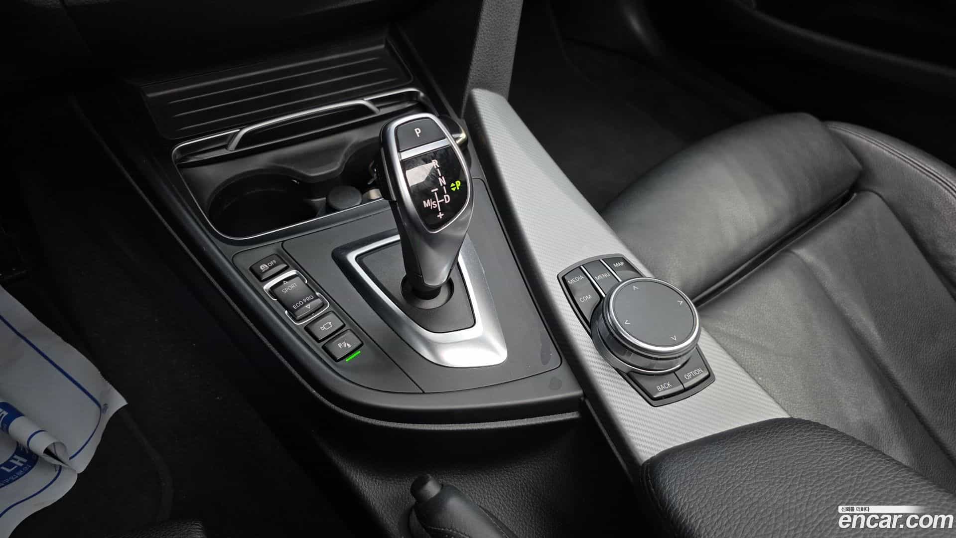 4-Series BMW 2018.7-INNER-009