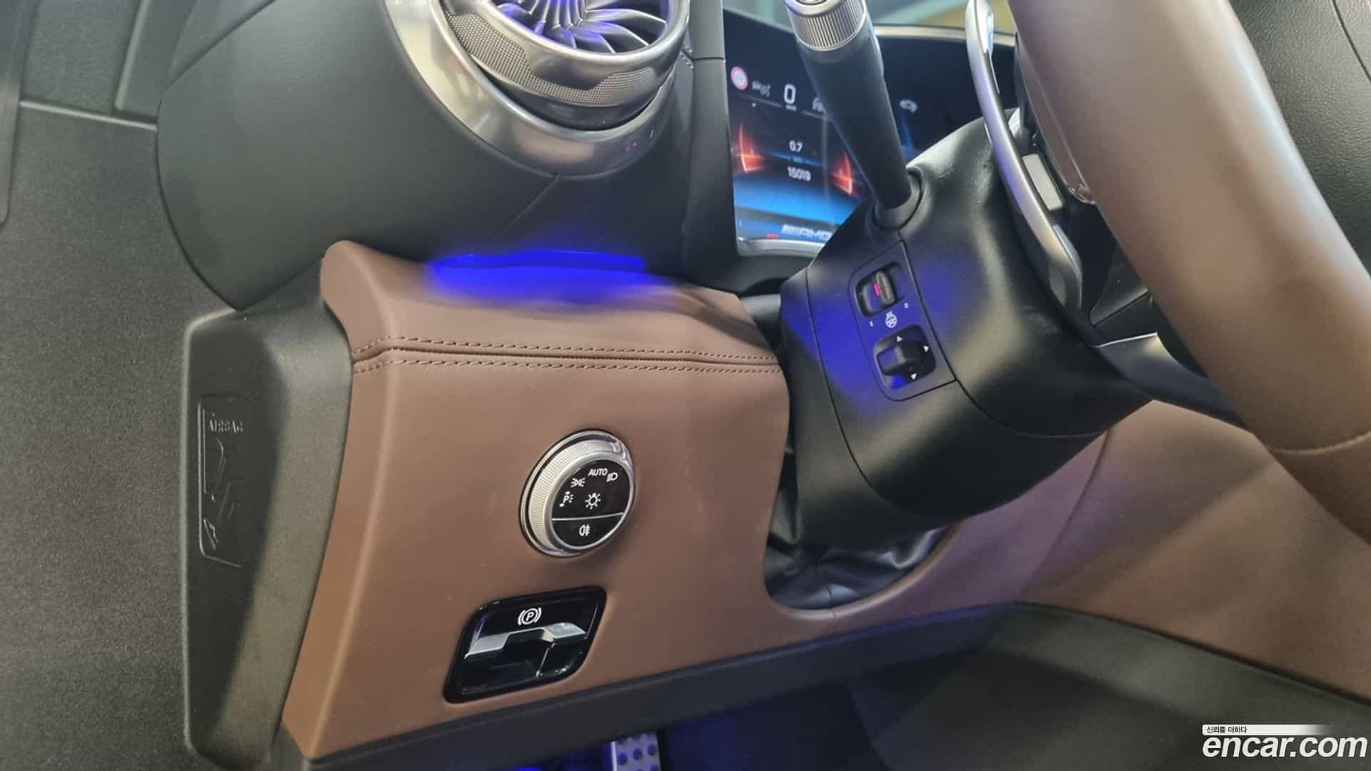 SL-Class Mercedes-Benz 2024.3-INNER-010