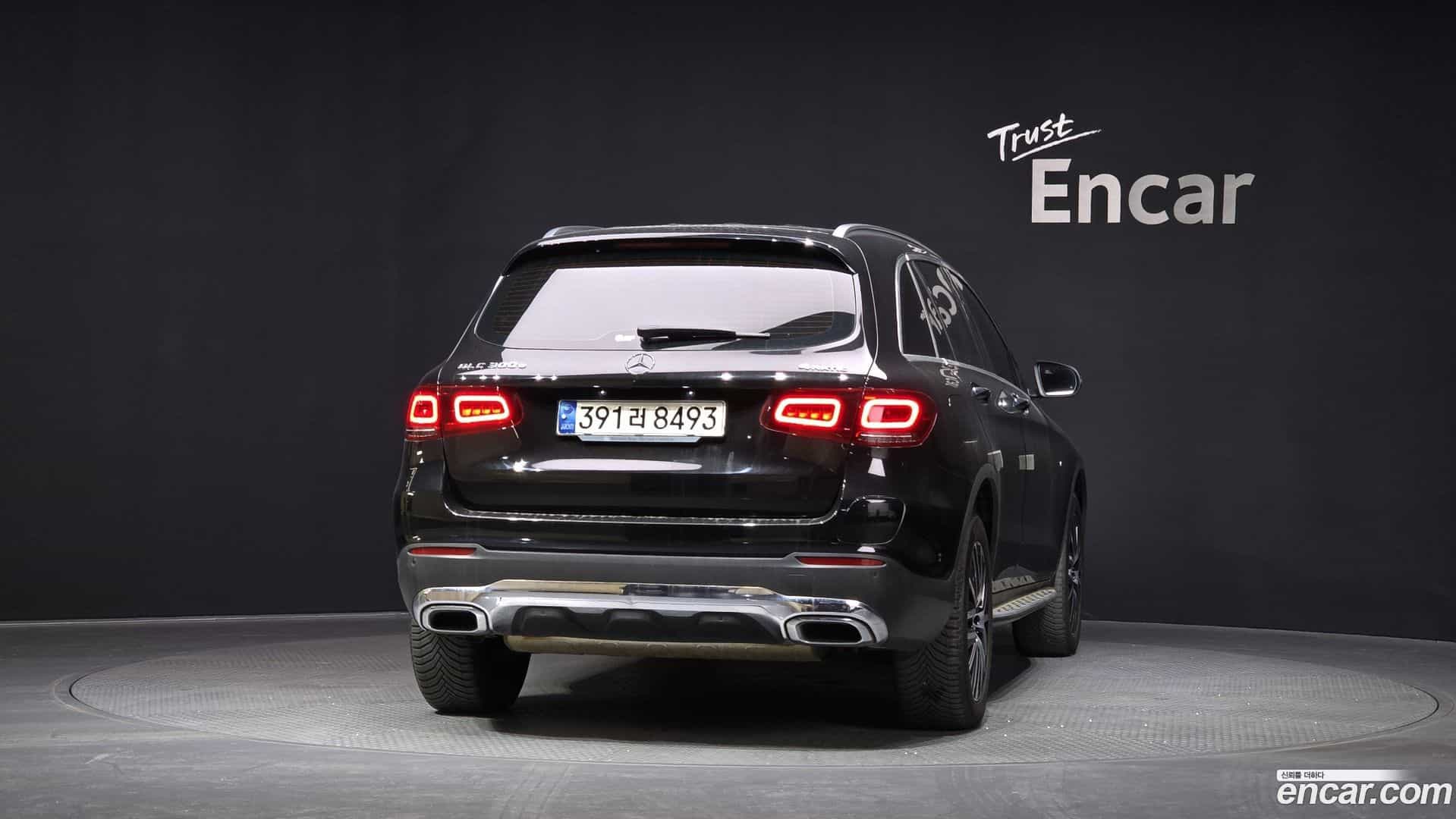 GLC-Class Mercedes-Benz 2021.1-OUTER-004