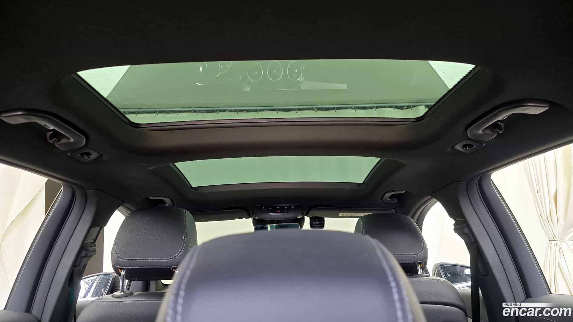 GLC-Class Mercedes-Benz 2021.1-OPTION-022