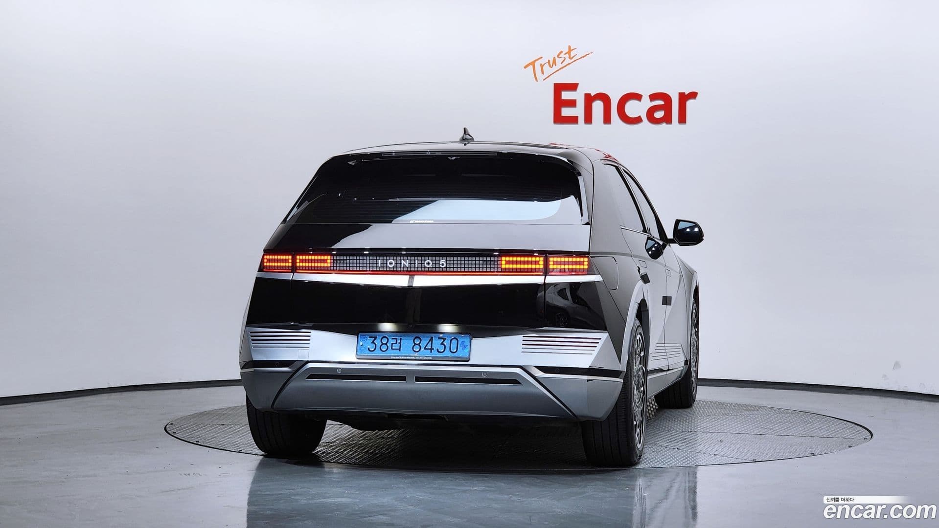 Main__Slider__Photo:Ioniq5 Hyundai 2021.11-3