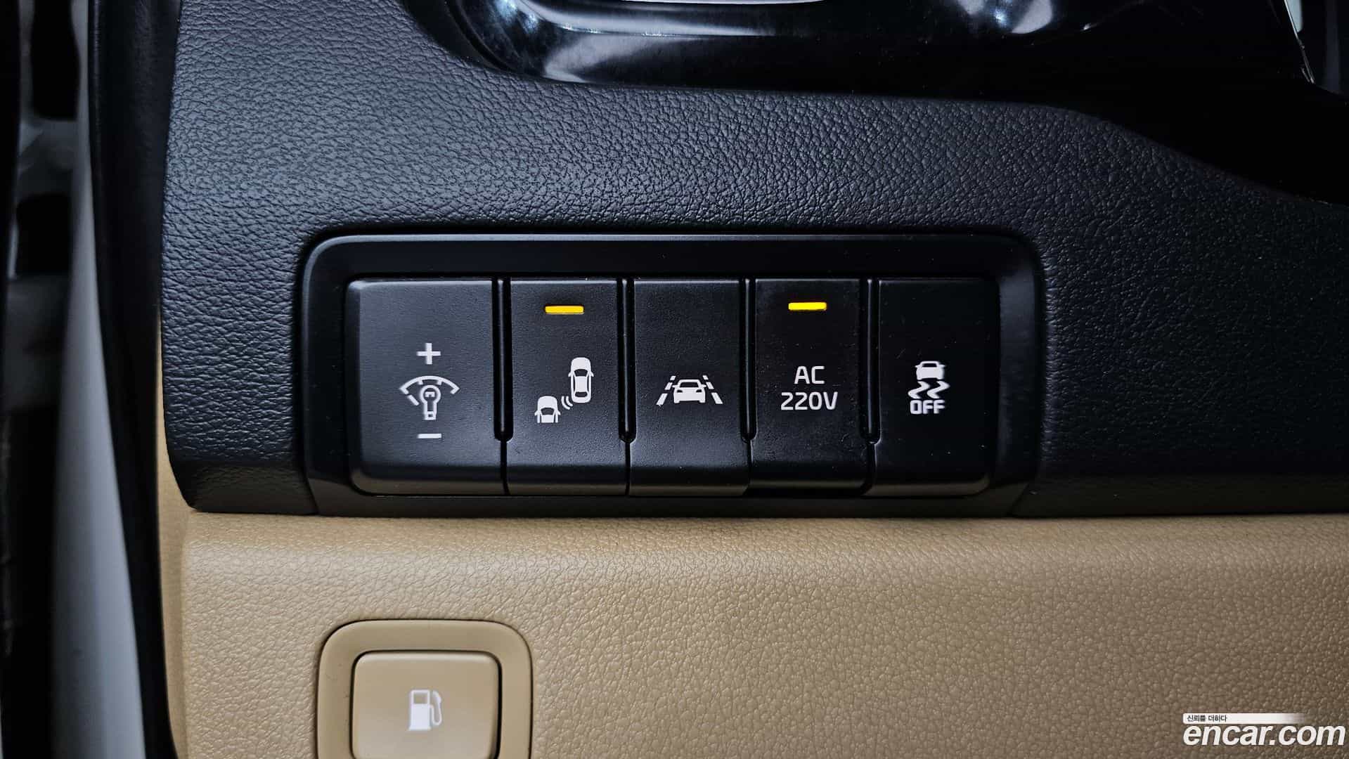 Canival Kia 2016.3-OPTION-017