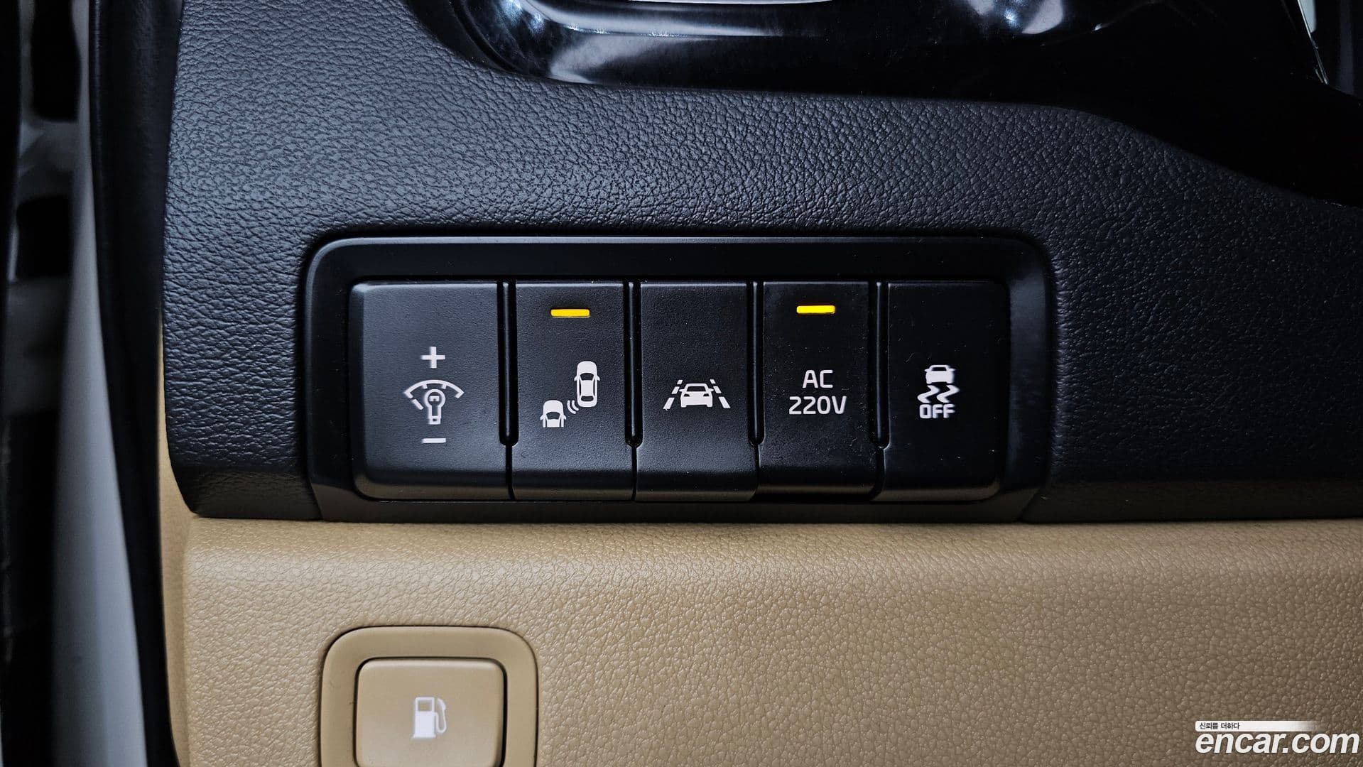 Main__Slider__Photo:Canival Kia 2016.3-12