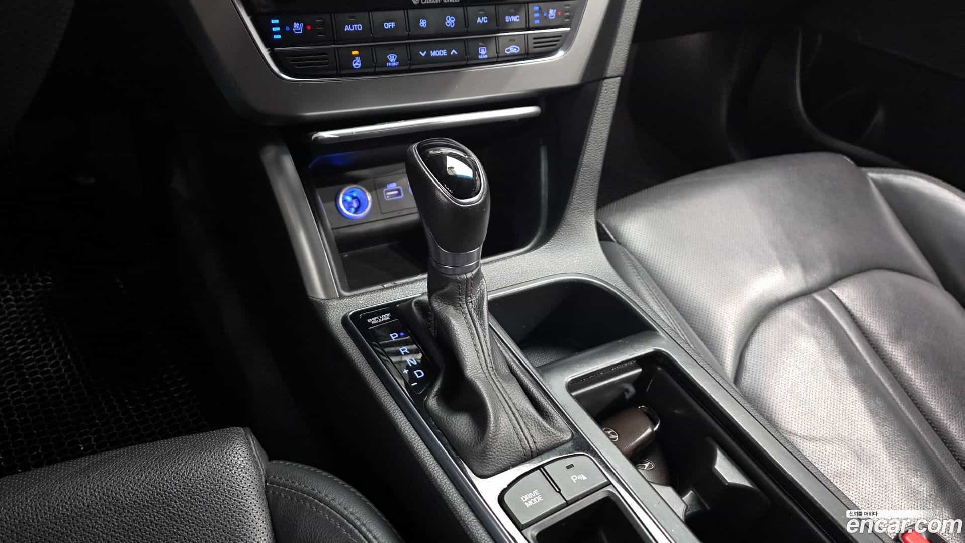 Sonata Hyundai 2015.11-INNER-009