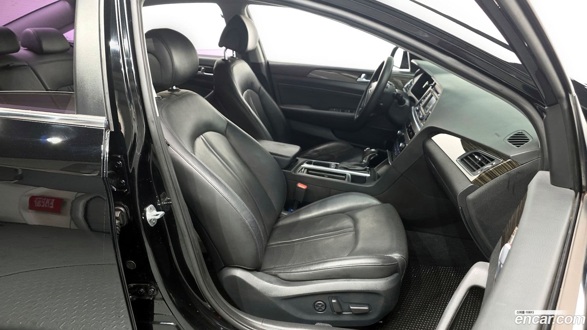 Main__Slider__Photo:Sonata Hyundai 2015.11-10