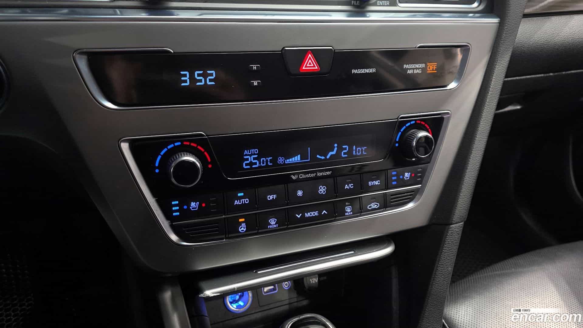 Sonata Hyundai 2015.11-OPTION-019