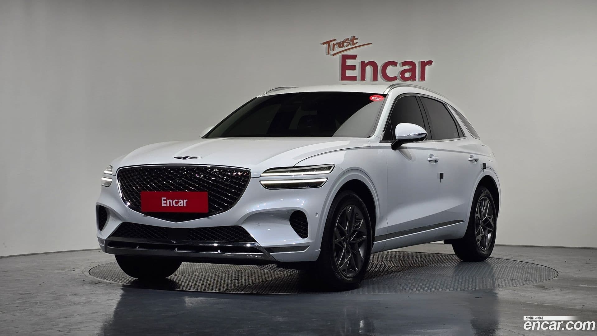 Main__Slider__Photo:GV70 Genesis 2023.10-0