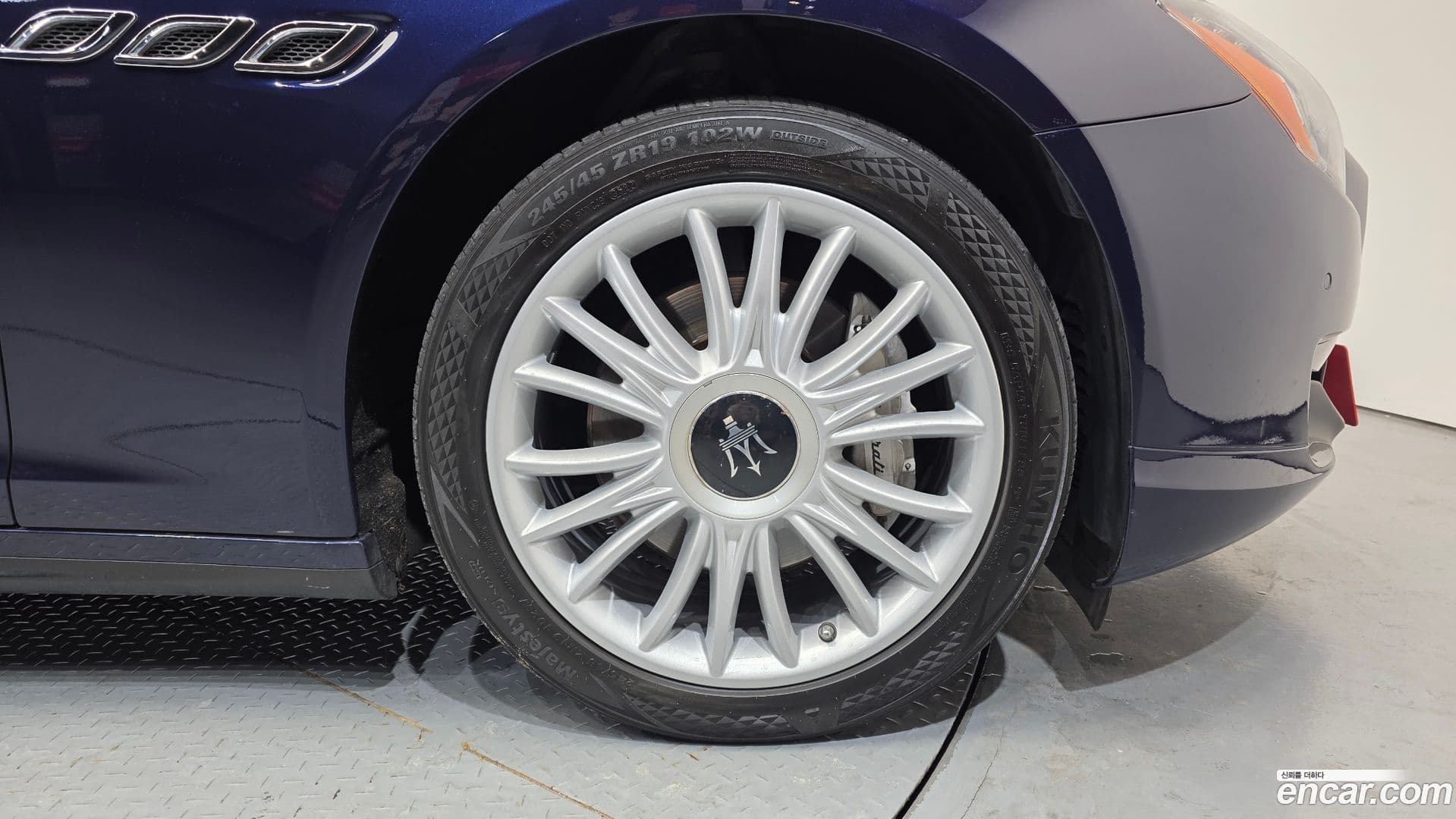 Main__Slider__Photo:Quattroporte Maserati 2014.8-4