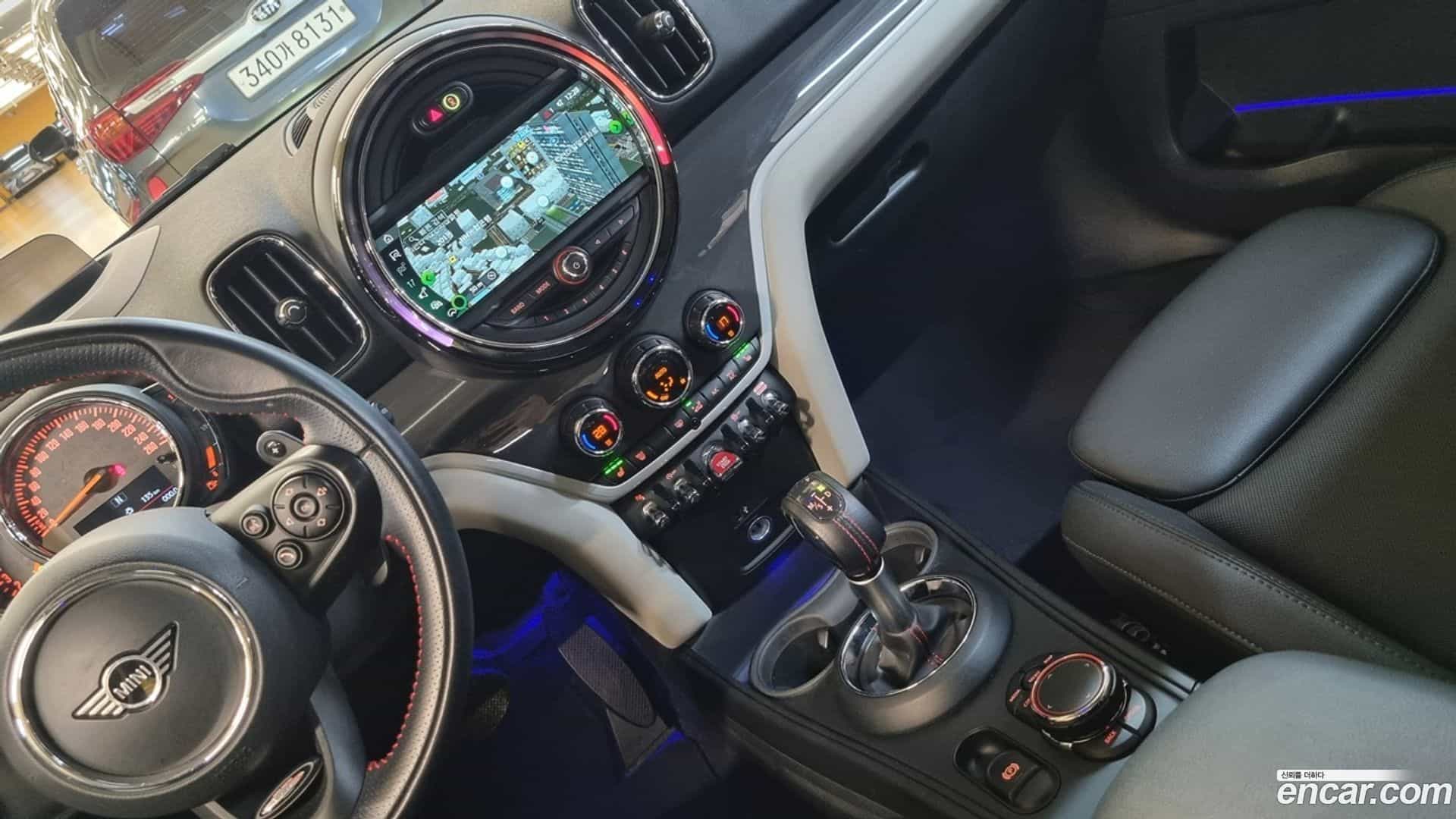 Countryman Mini 2019.0-INNER-010