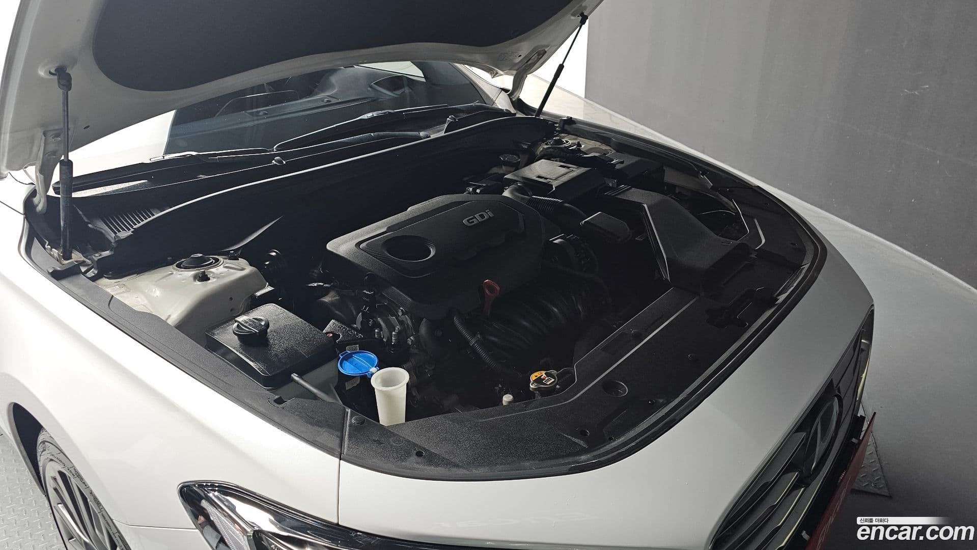 Main__Slider__Photo:Grandeur Hyundai 2017.8-5