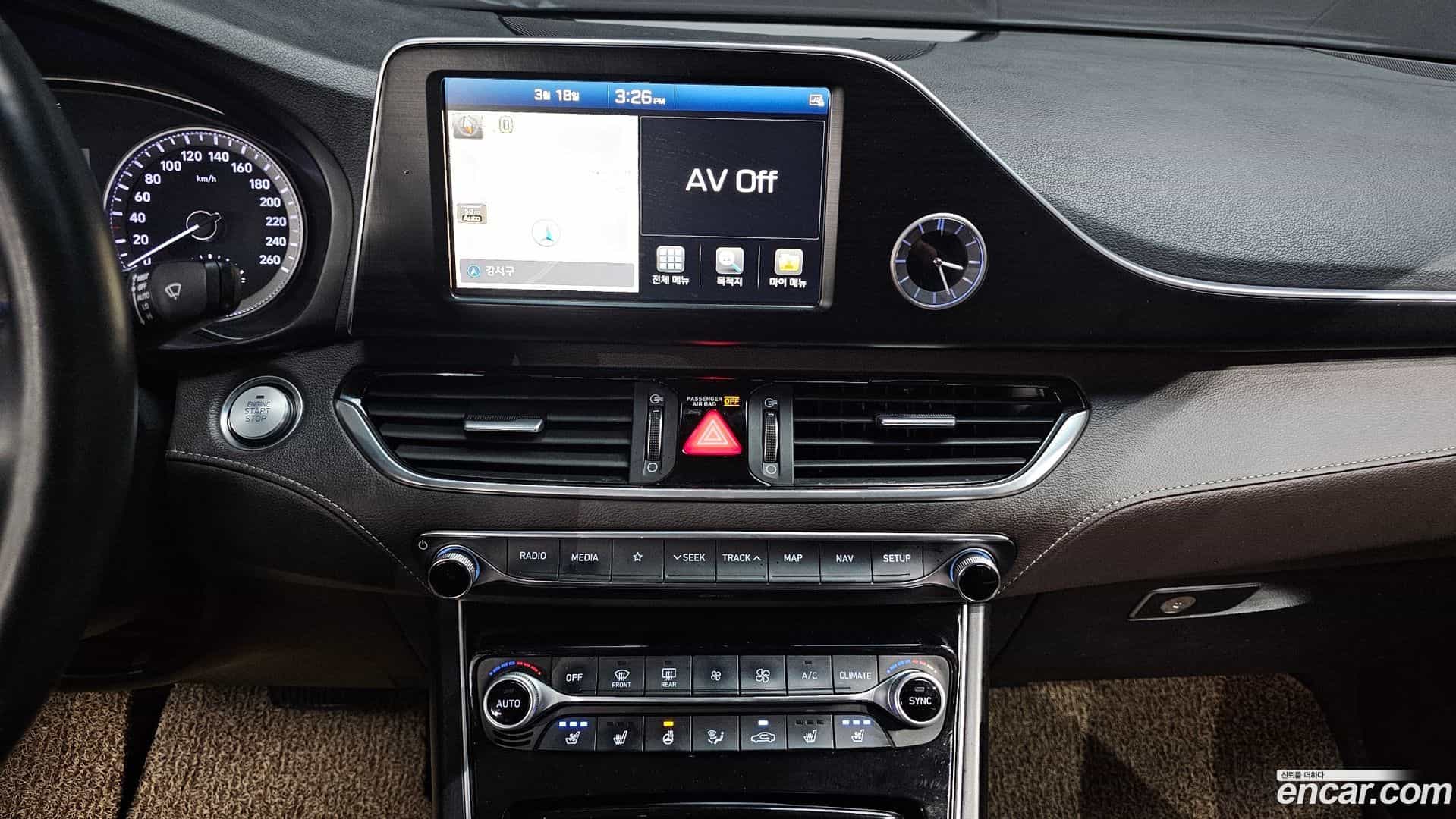 Grandeur Hyundai 2017.8-OPTION-018