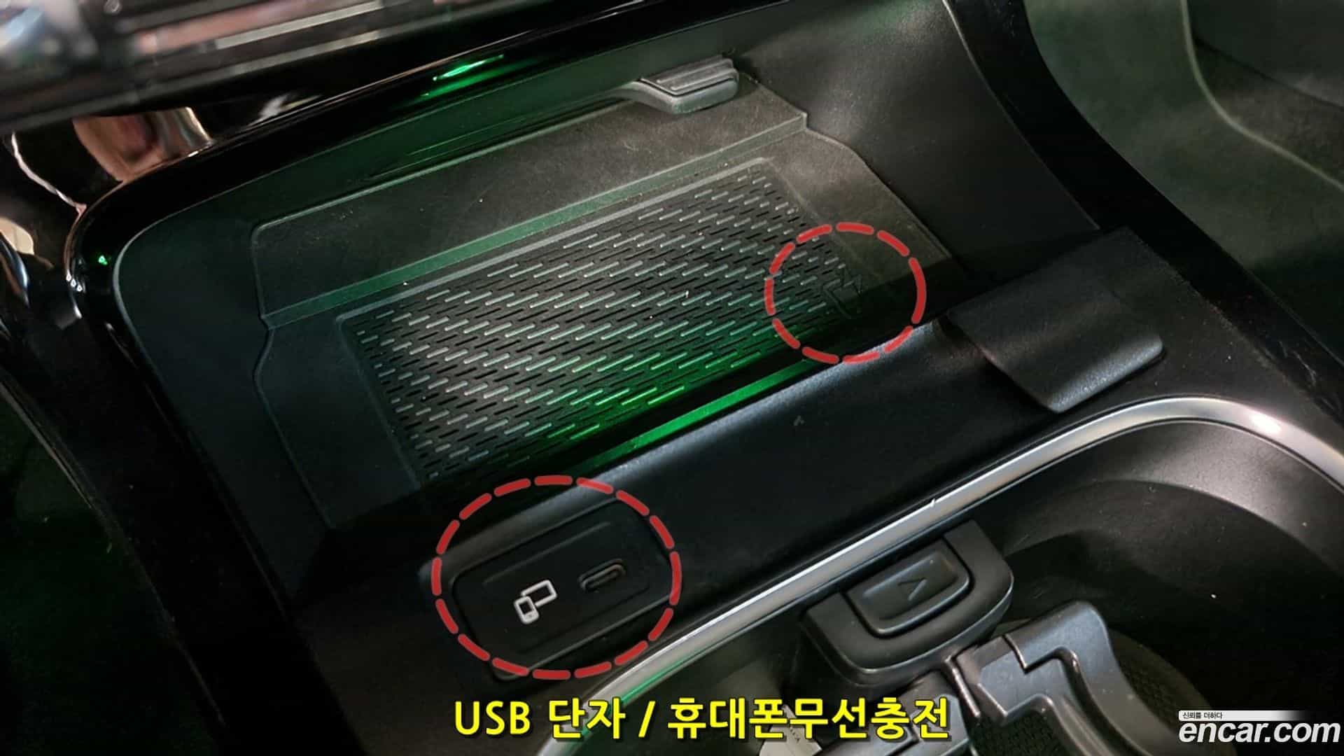 CLA-Class Mercedes-Benz 2020.4-OPTION-017