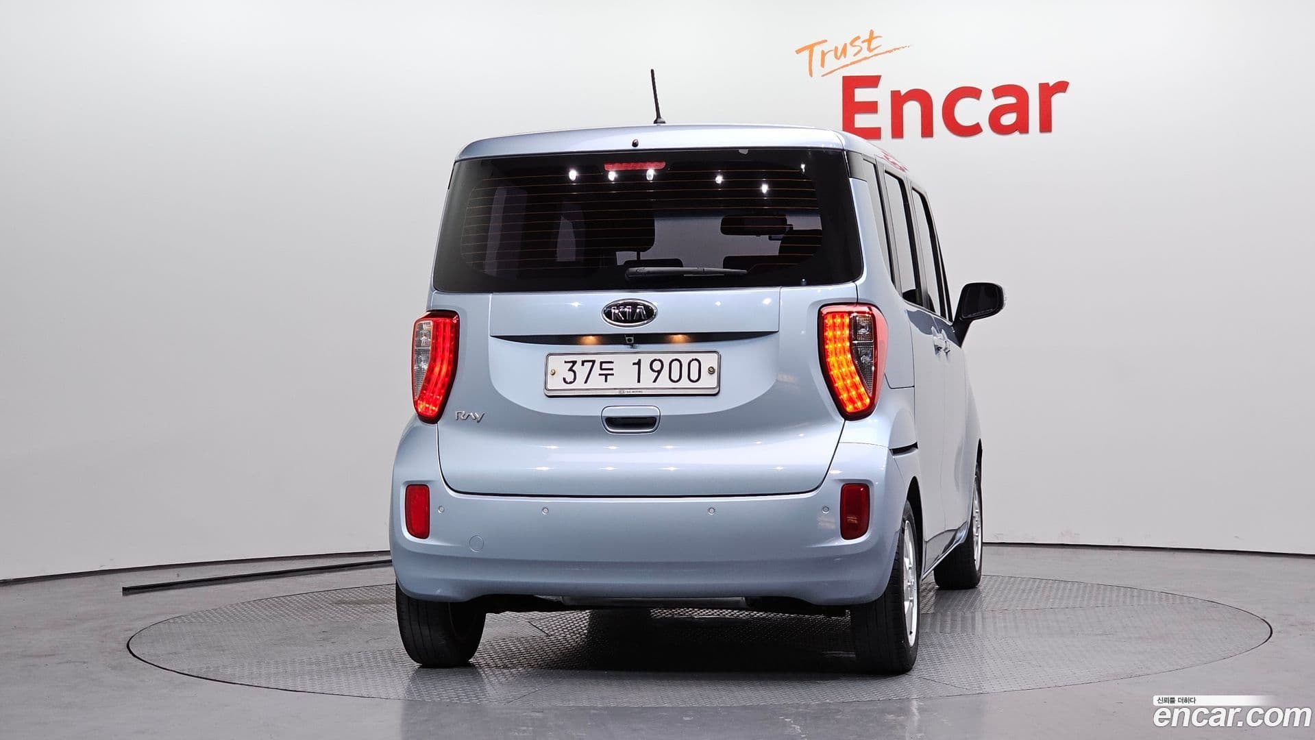 Main__Slider__Photo:RAY Kia 2012.0-3