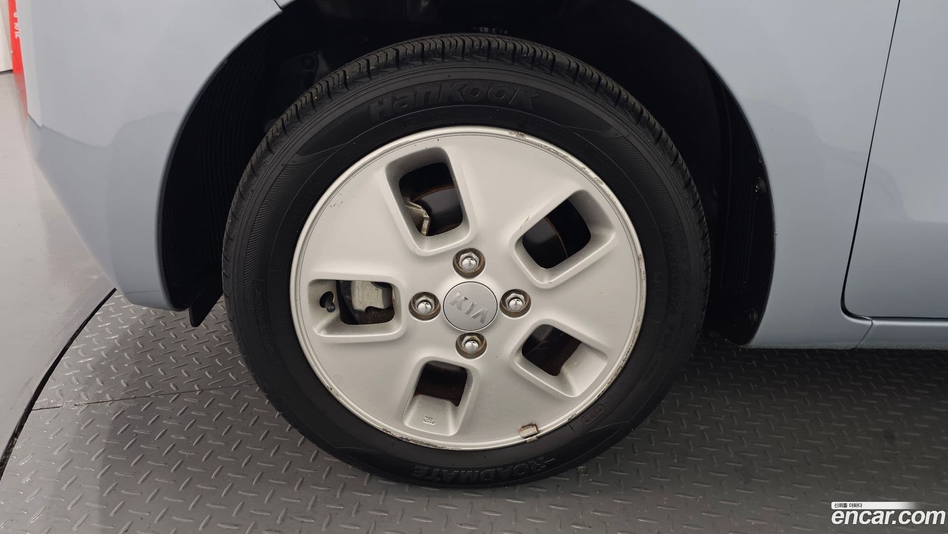 Main__Slider__Photo:RAY Kia 2012.0-4