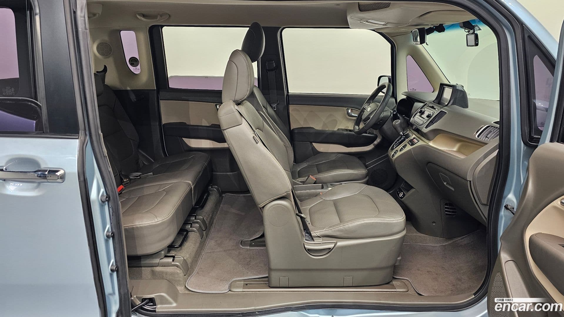 Main__Slider__Photo:RAY Kia 2012.0-9