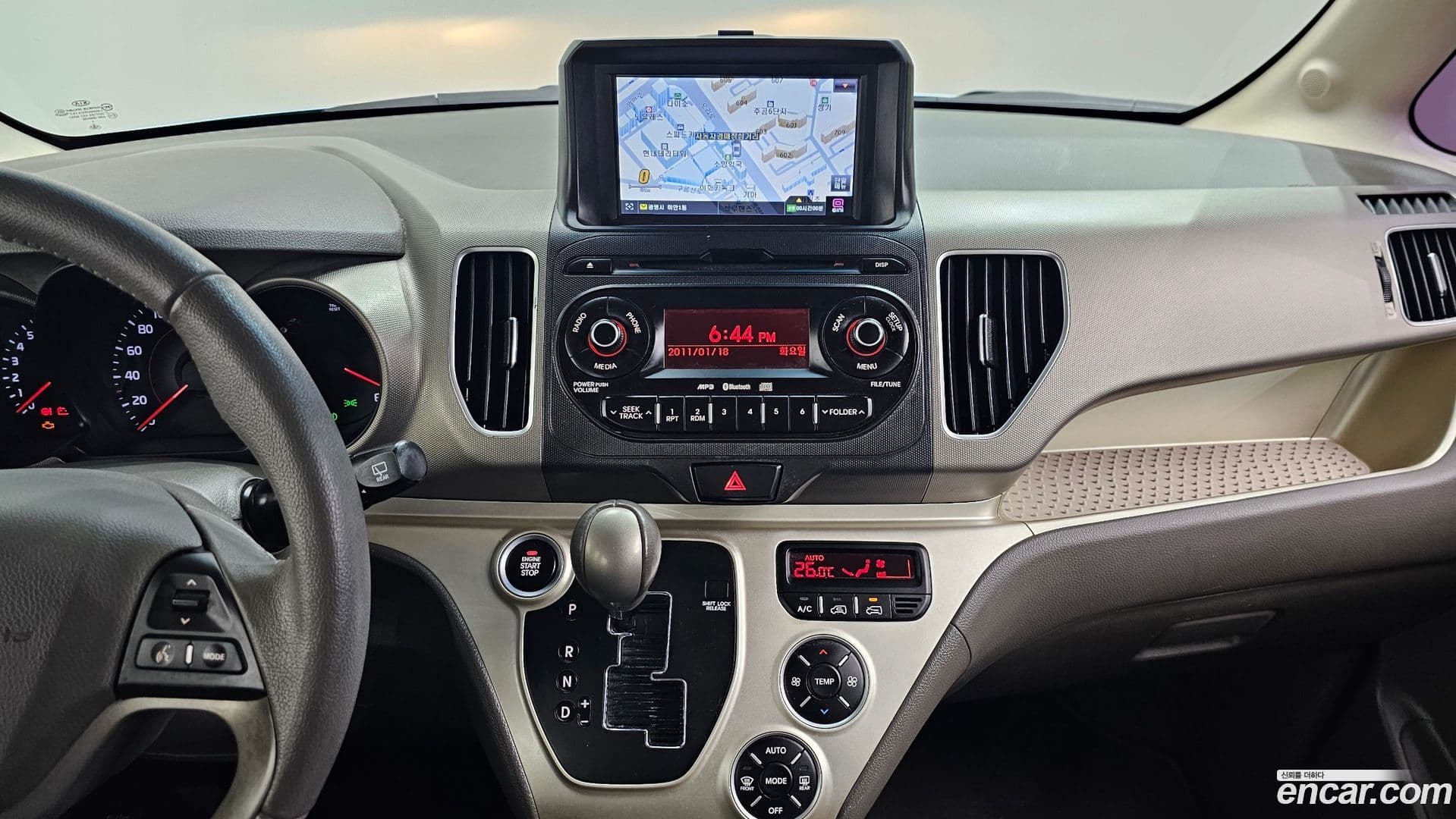 Main__Slider__Photo:RAY Kia 2012.0-14