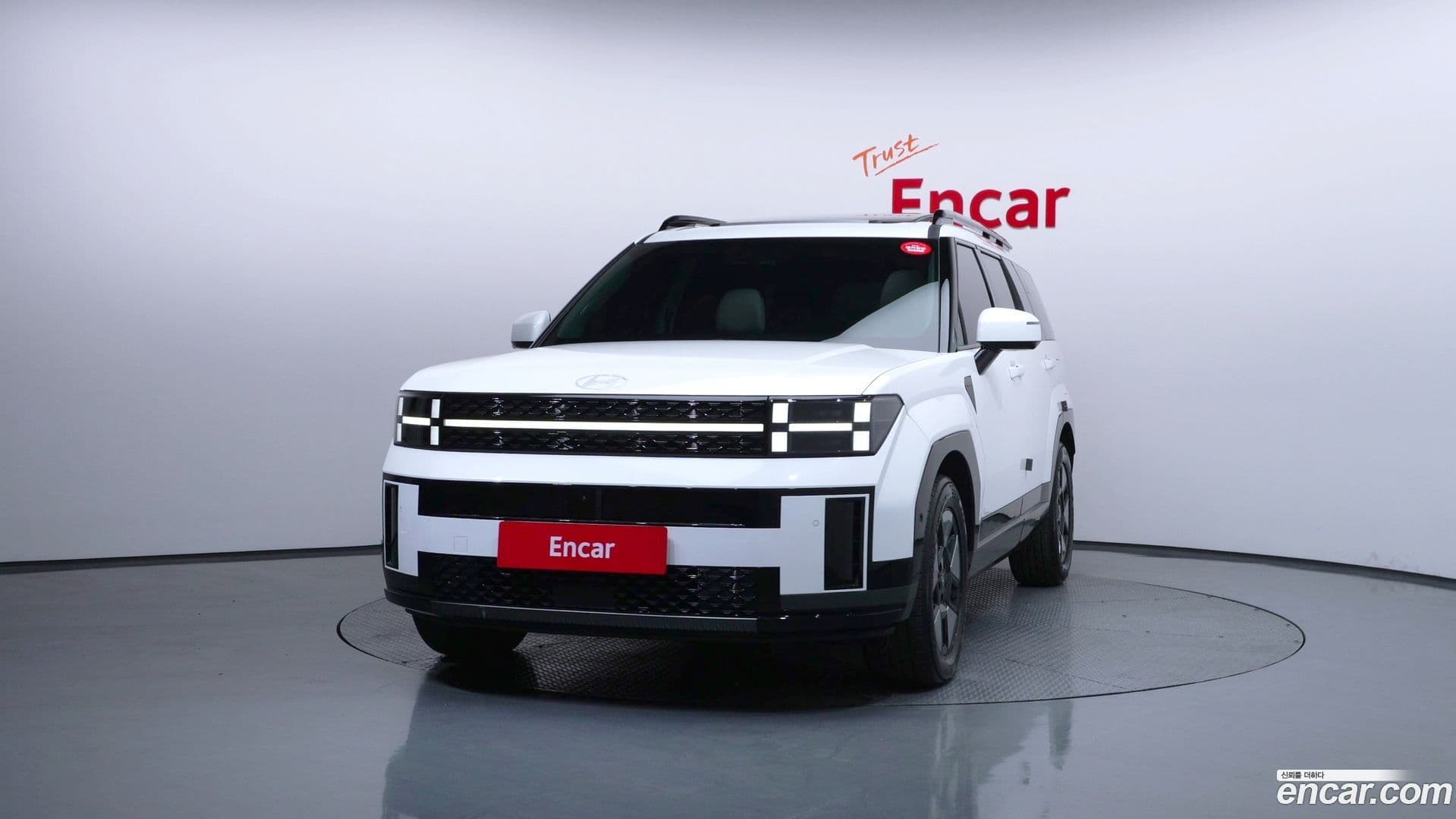 Main__Slider__Photo:Santafe Hyundai 2024.1-2