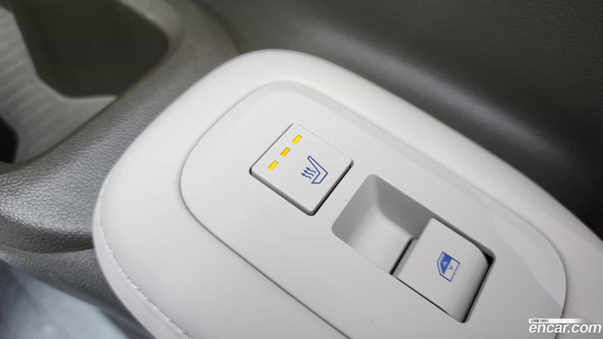 Santafe Hyundai 2024.1-OPTION-023