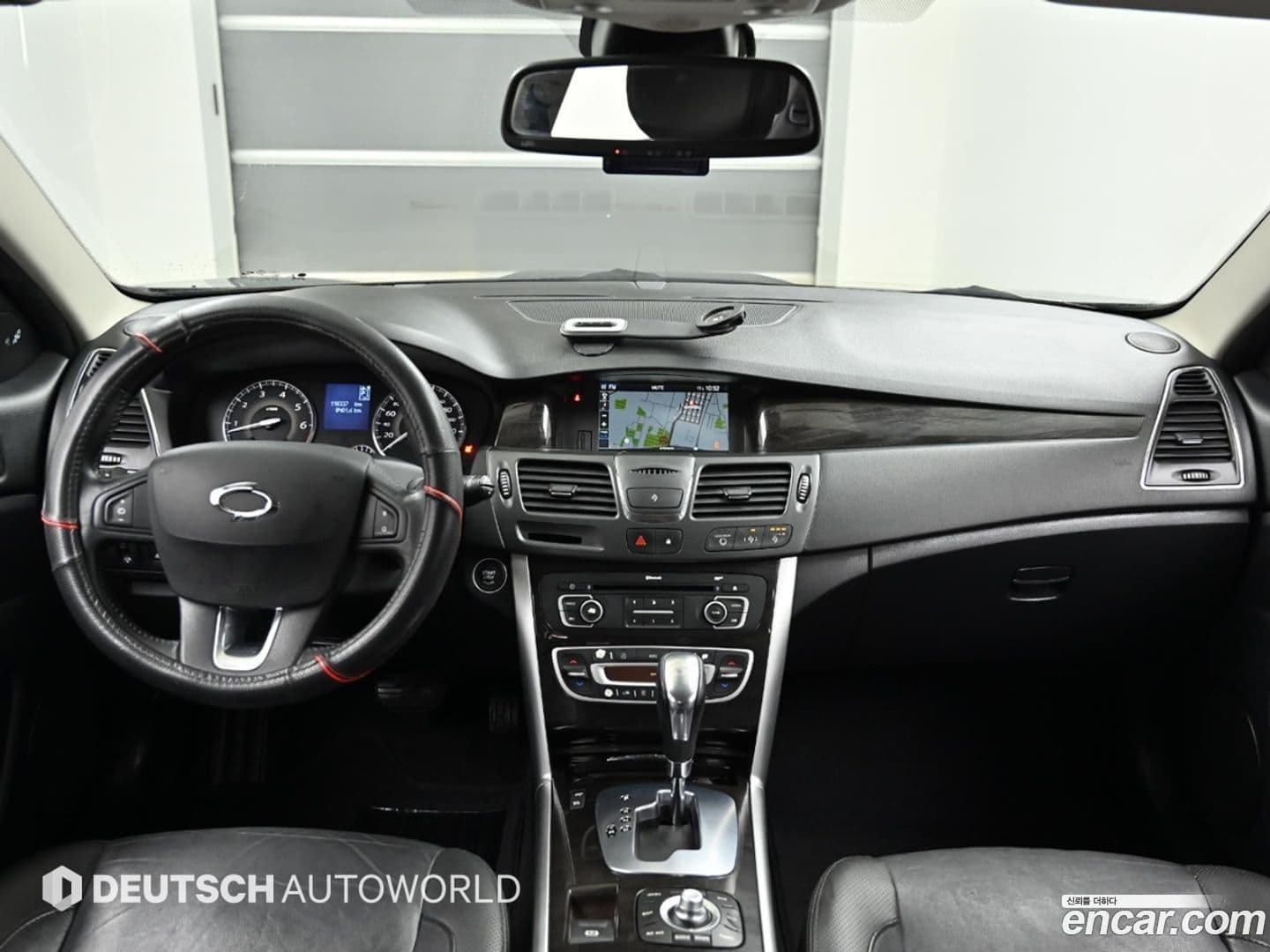 Main__Slider__Photo:SM5 Renault-KoreaSamsung 2013.0-6