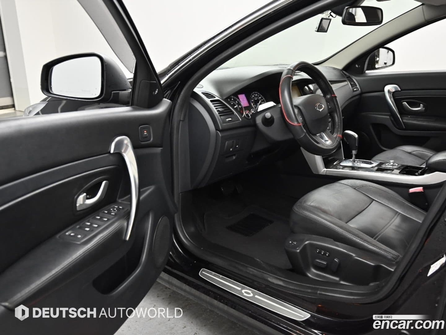 Main__Slider__Photo:SM5 Renault-KoreaSamsung 2013.0-10