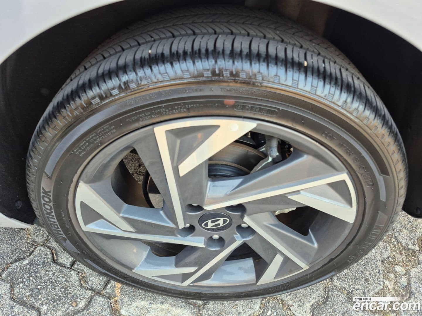 Main__Slider__Photo:AVANTE Hyundai 2024.5-5