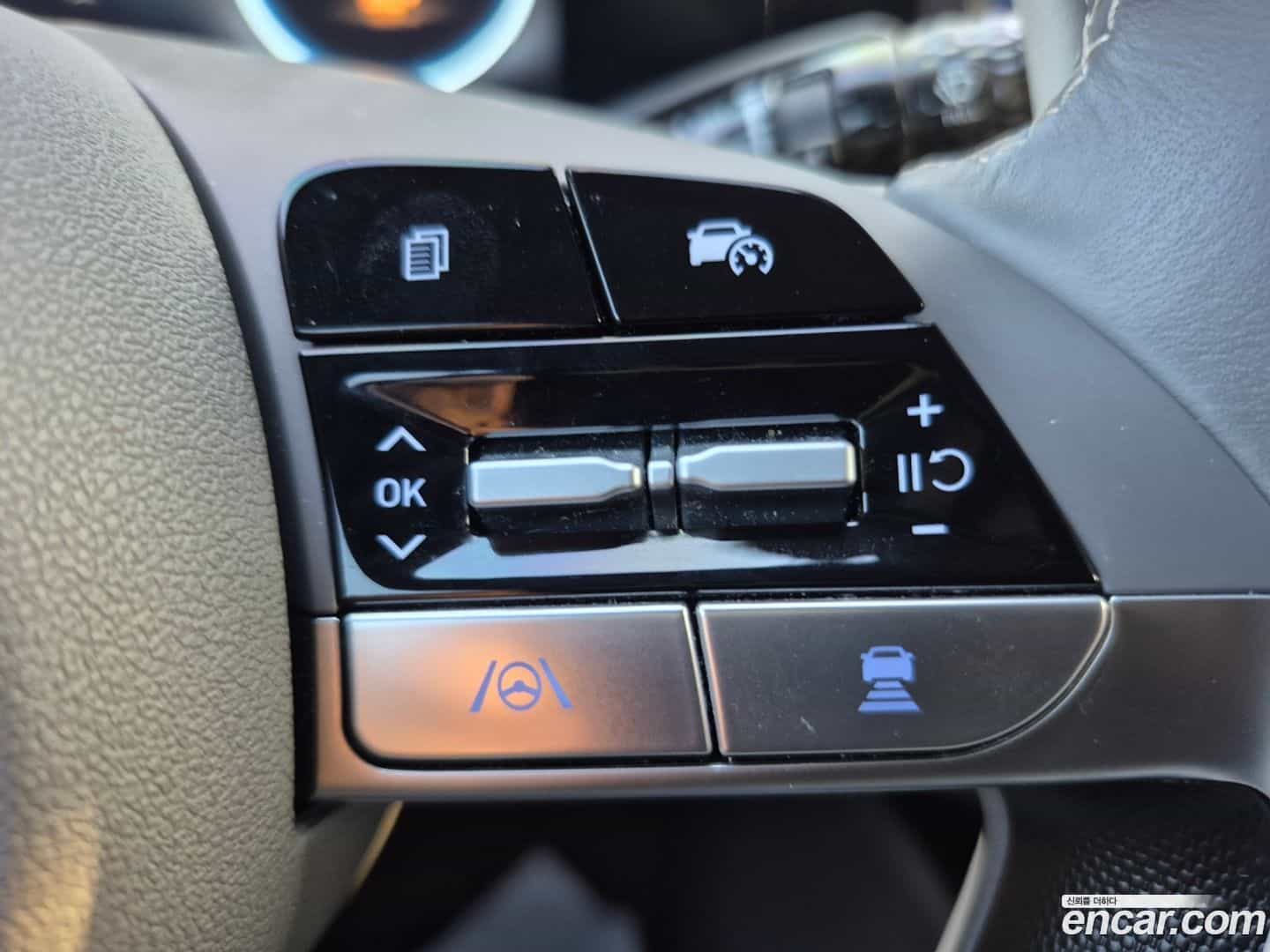 AVANTE Hyundai 2024.5-OPTION-017