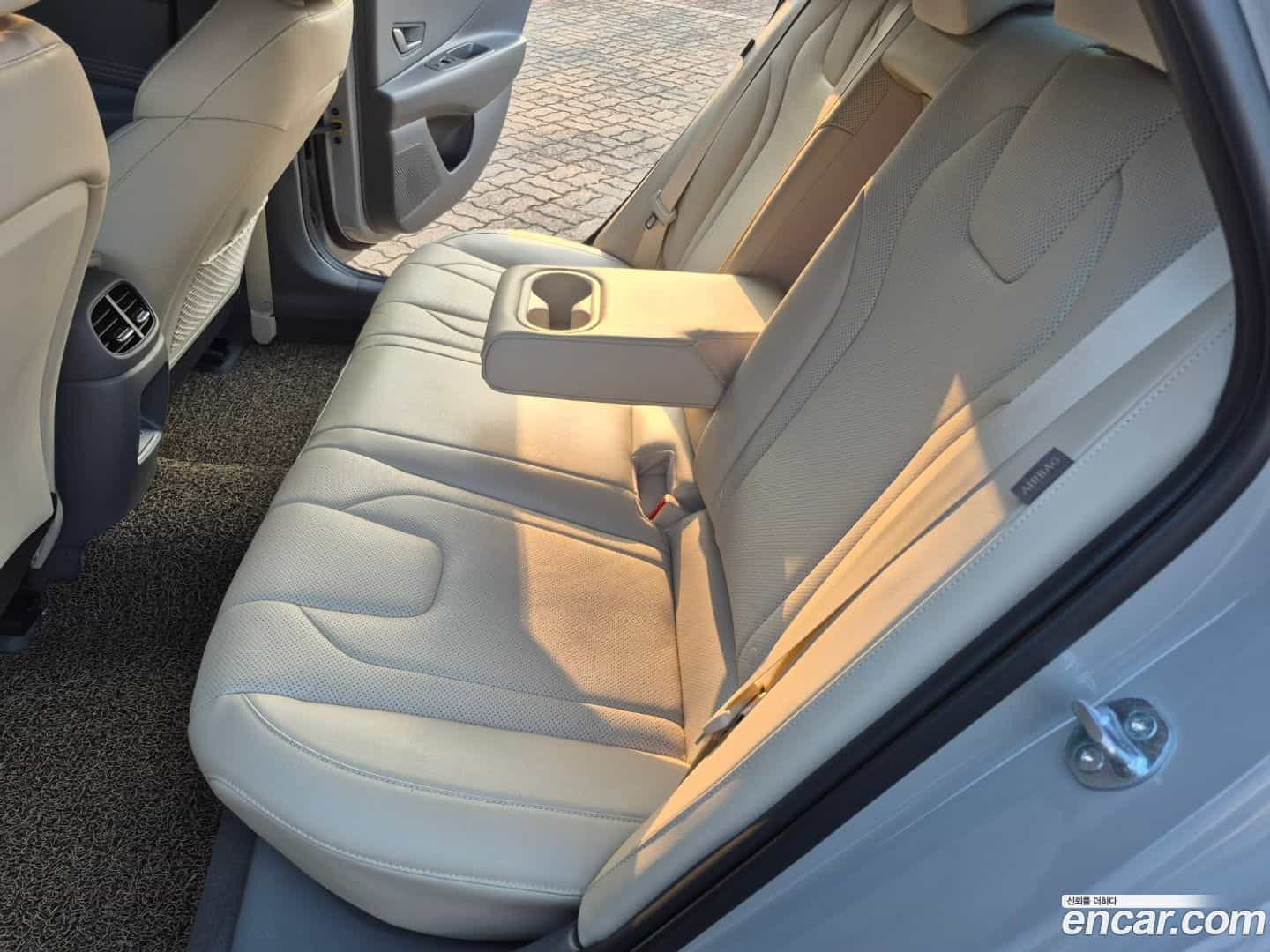 AVANTE Hyundai 2024.5-OPTION-024