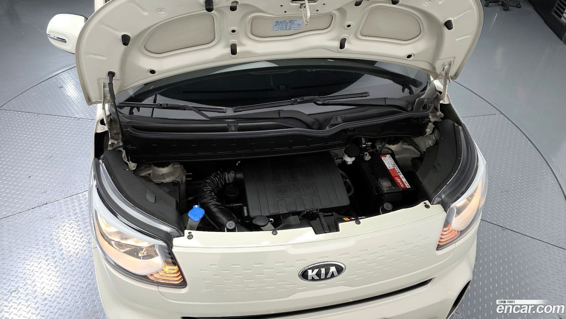 Main__Slider__Photo:RAY Kia 2020.3-5