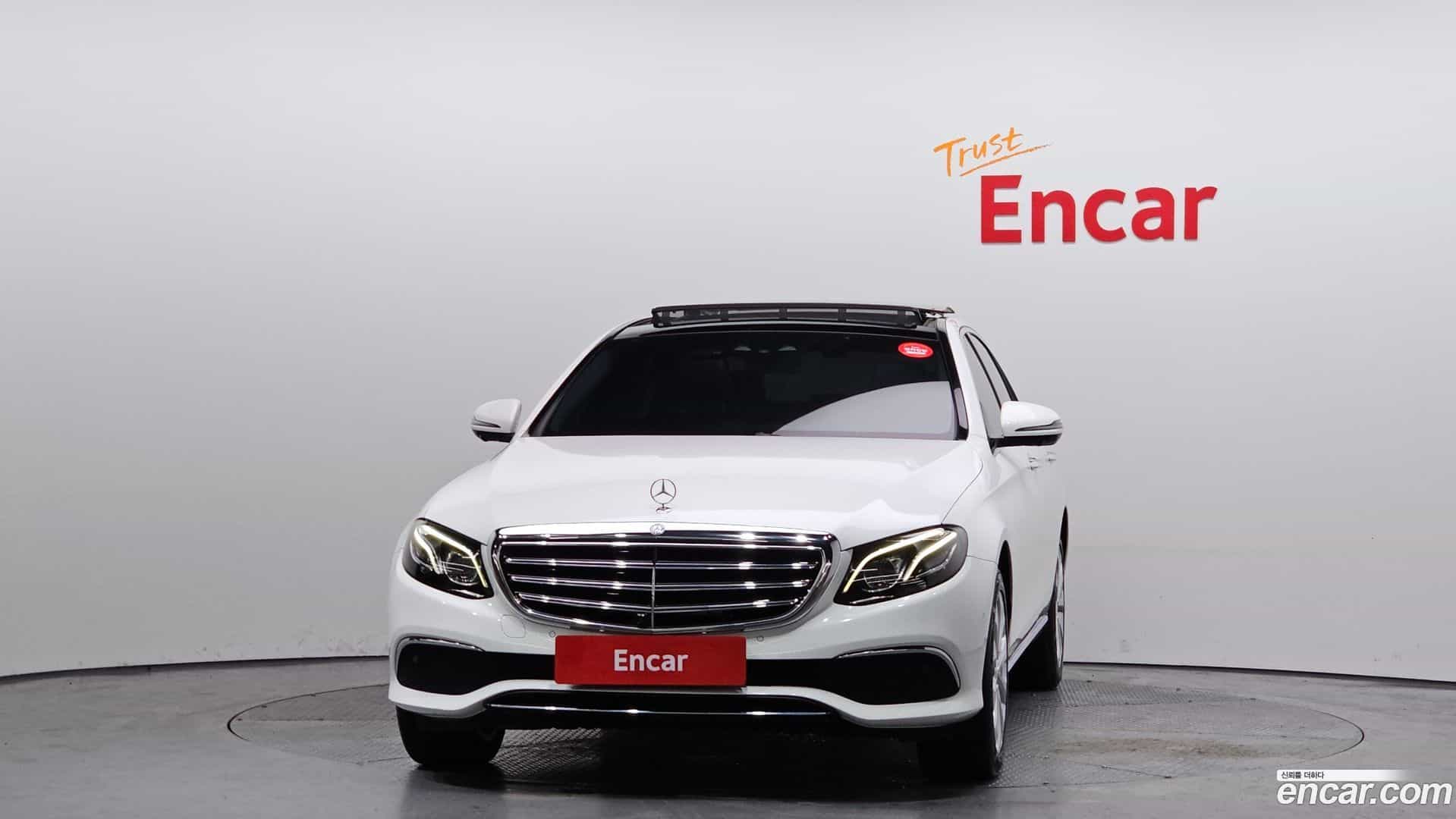 E-Class Mercedes-Benz 2017.2-OUTER-003