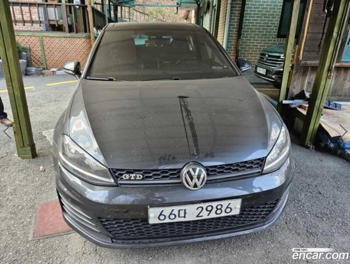 Golf Volkswagen 2014.7-OUTER-001