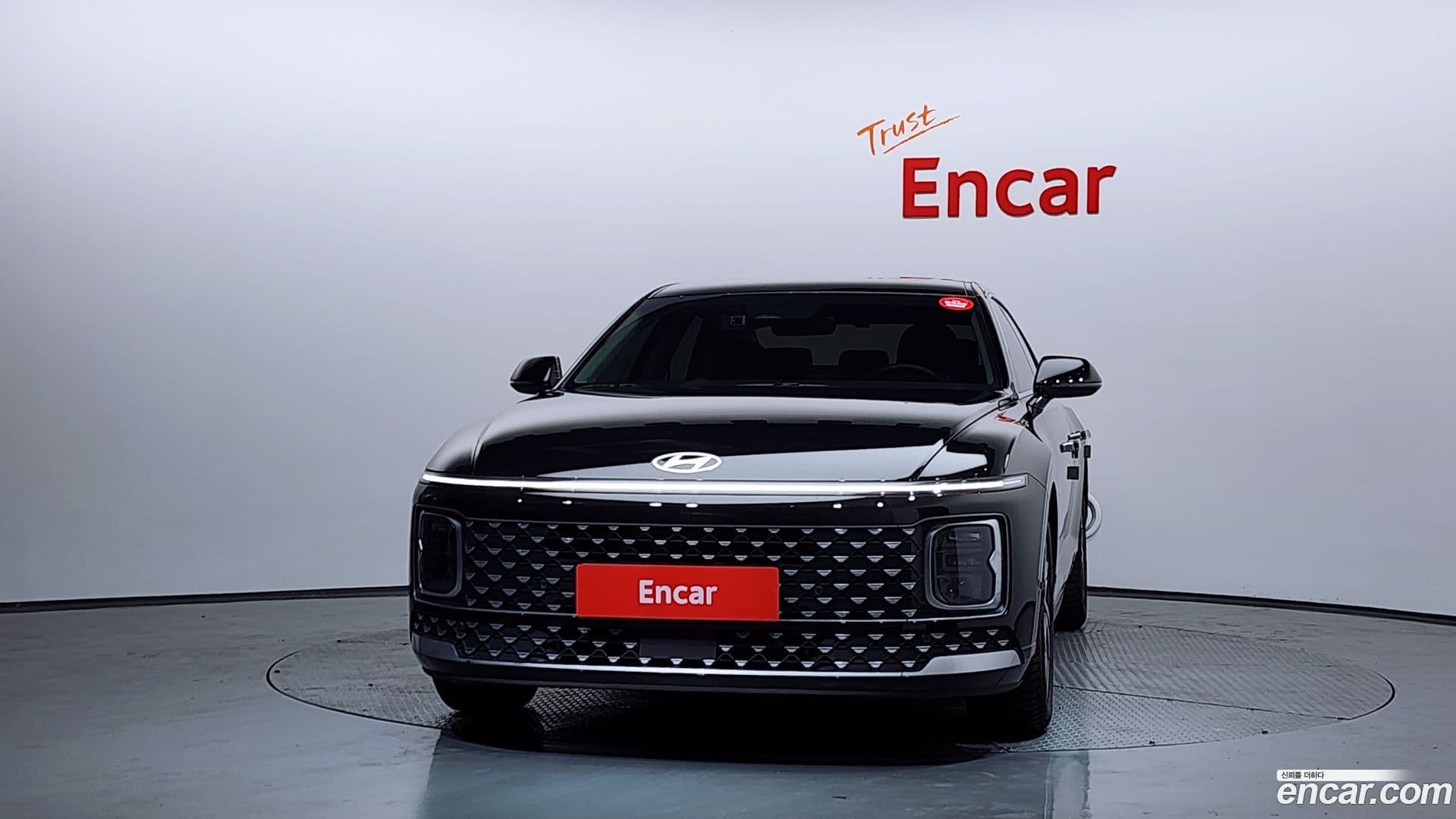 Main__Slider__Photo:Grandeur Hyundai 2023.5-2