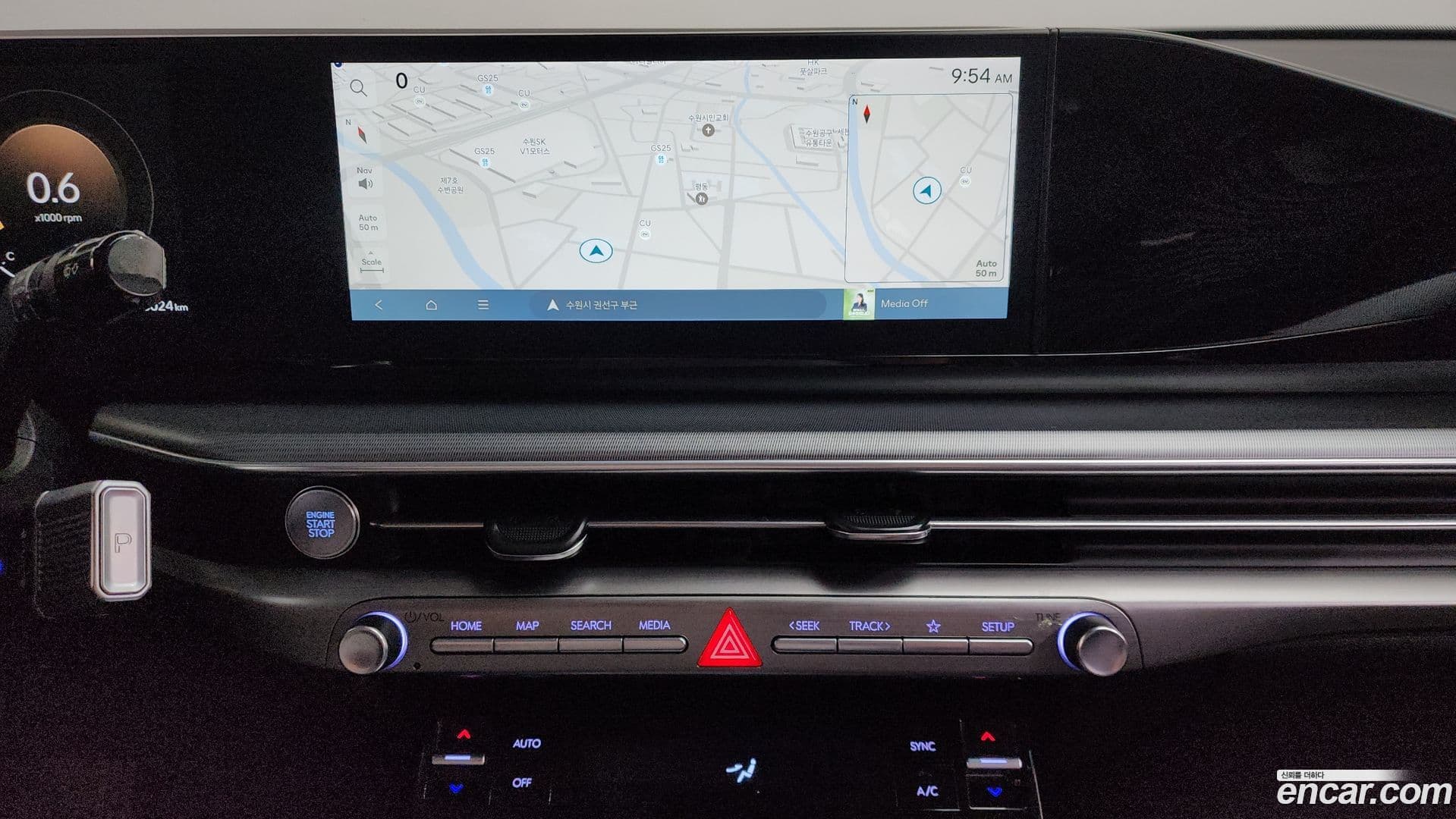 Main__Slider__Photo:Grandeur Hyundai 2023.5-13